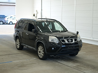 NISSAN X-TRAIL 2013