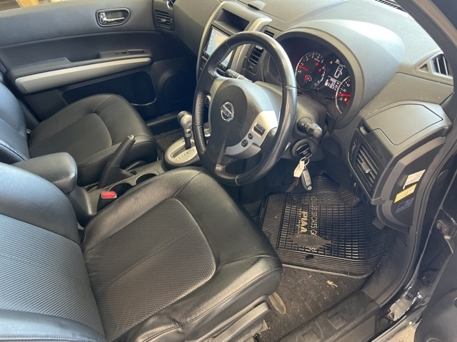 NISSAN X-TRAIL 2013