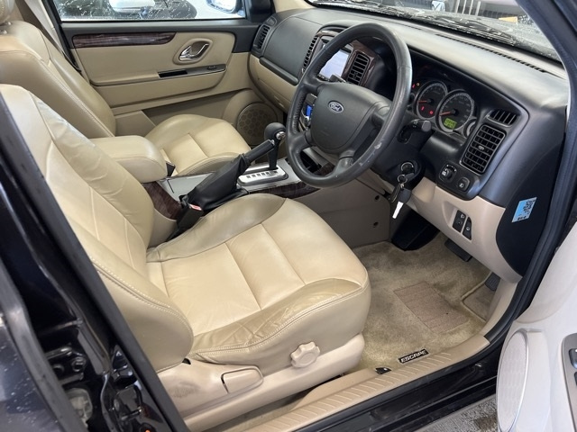 FORD ESCAPE 2011