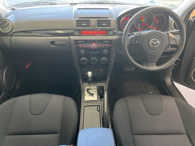 MAZDA AXELA 2008