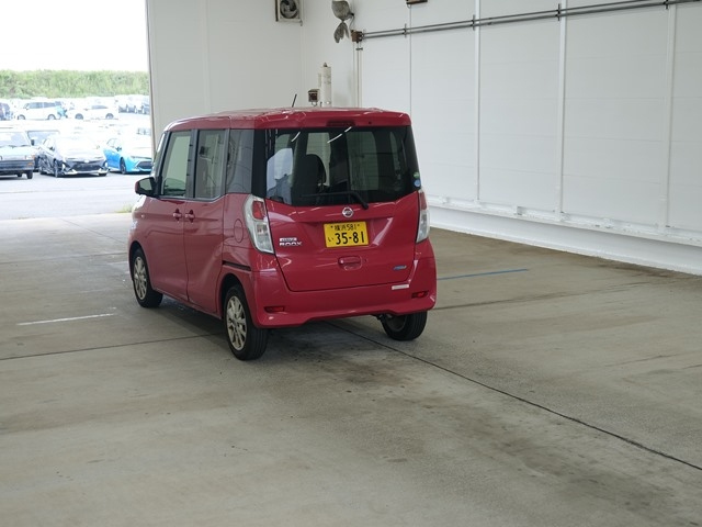 NISSAN DAYZ ROOX 2015