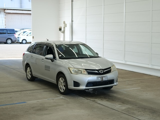 TOYOTA COROLLA FIELDER 2013