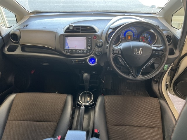 HONDA FIT SHUTTLE 2013