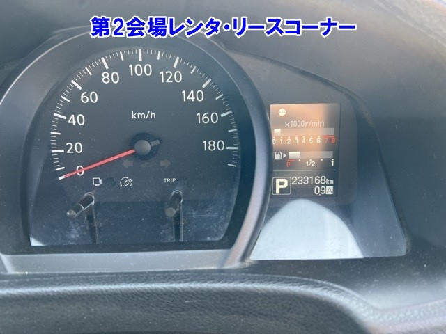 NISSAN NV200 2020