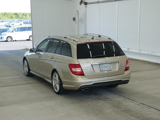 MERCEDES BENZ C CLASS WAGON 2011