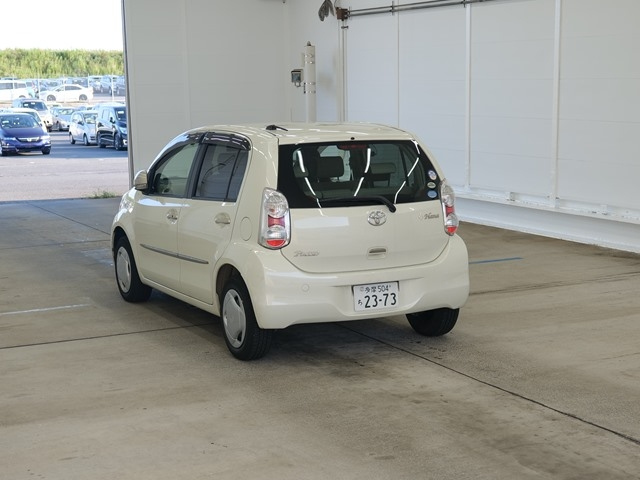 TOYOTA PASSO 2010