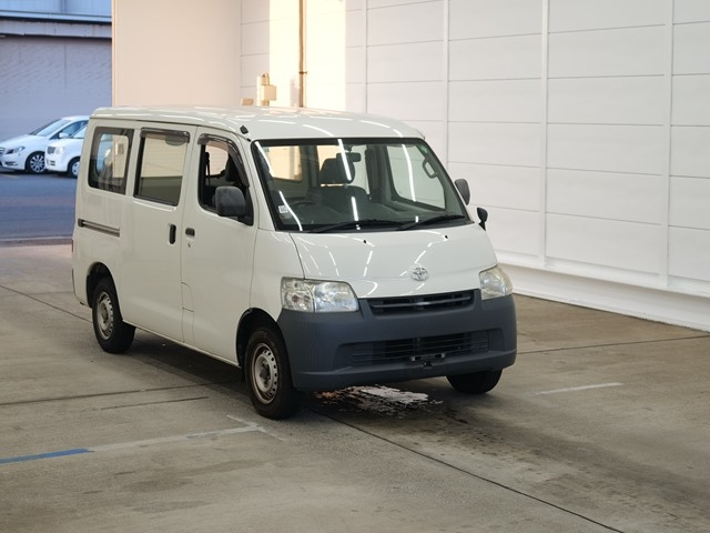 TOYOTA TOWN ACE VAN 2019