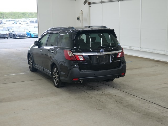 SUBARU EXIGA 2017