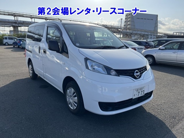 NISSAN NV200 2020