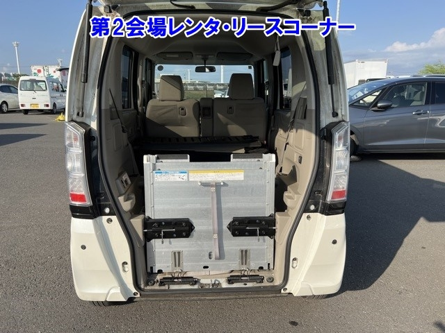 HONDA N BOX PLUS 2017
