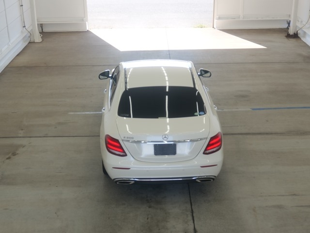 MERCEDES BENZ E CLASS 2016