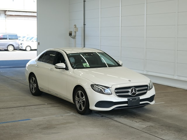 MERCEDES BENZ E CLASS 2016