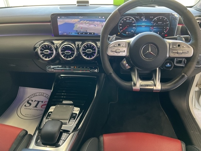 MERCEDES BENZ AMG 2020