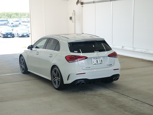 MERCEDES BENZ AMG 2020