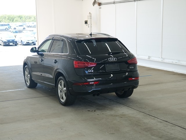 AUDI Q3 2018