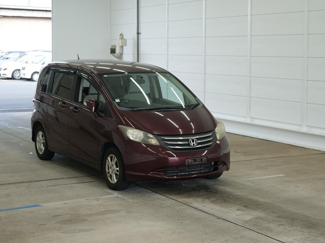 HONDA FREED 2009