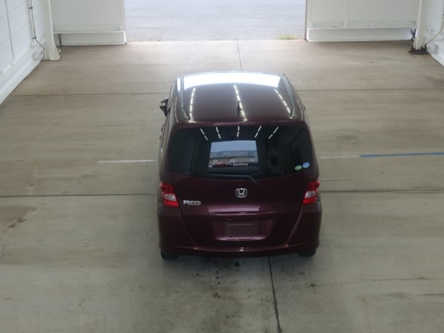 HONDA FREED 2009