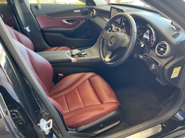 MERCEDES BENZ C CLASS 2015