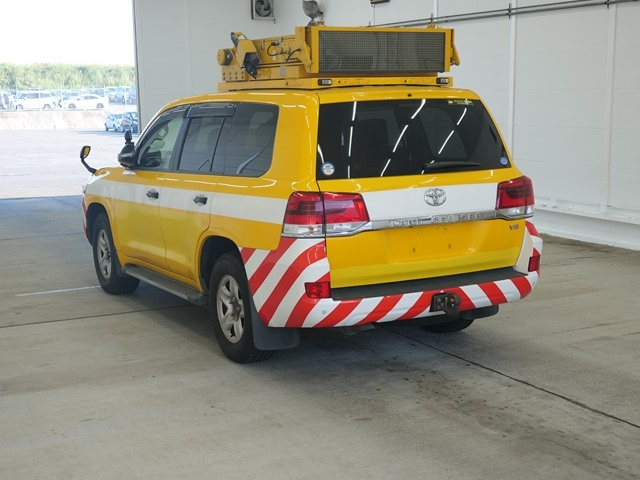 TOYOTA LAND CRUISER 2017