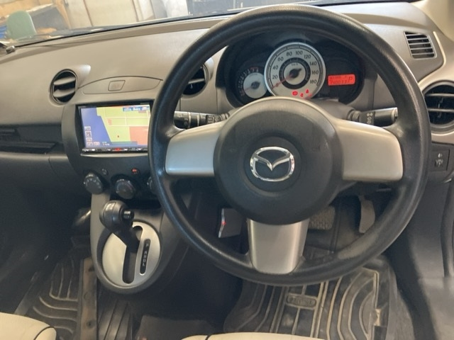 MAZDA DEMIO 2008