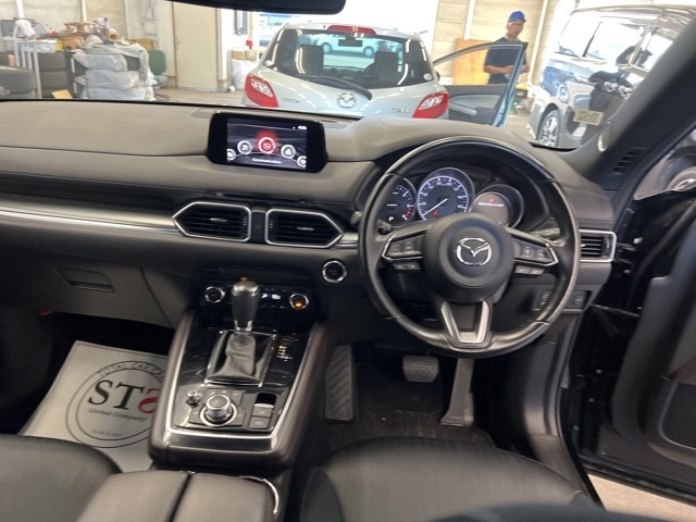 MAZDA CX-8 2018