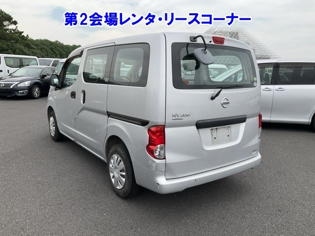NISSAN NV200 2017