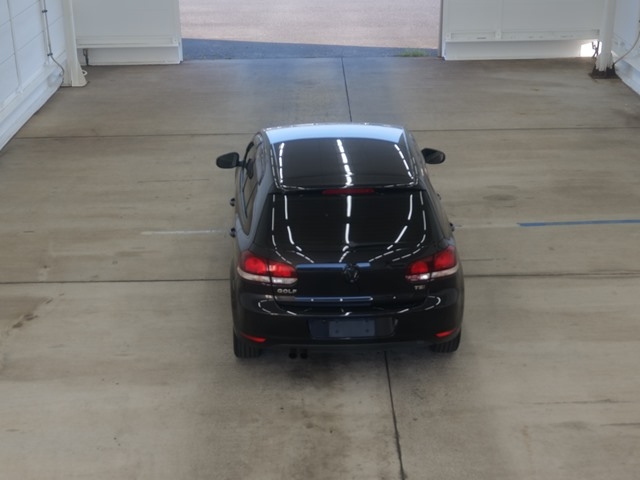 VOLKSWAGEN GOLF 2011