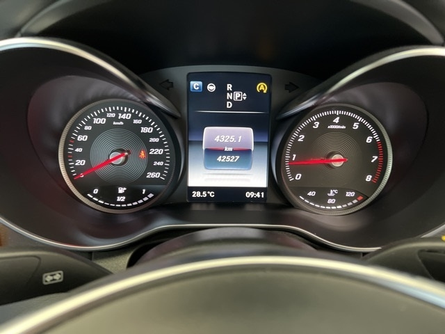 MERCEDES BENZ C CLASS 2014