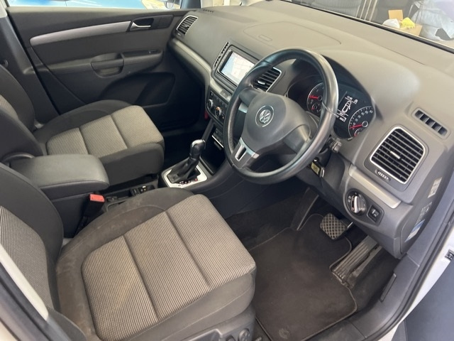 VOLKSWAGEN SHARAN 2013