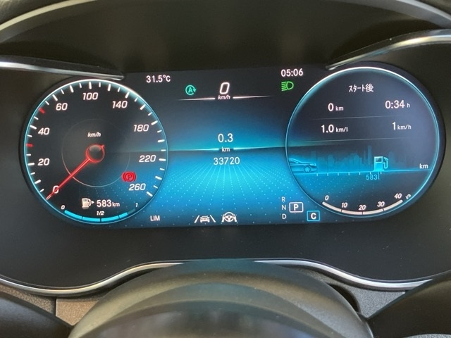 MERCEDES BENZ C CLASS 2021