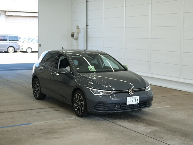 VOLKSWAGEN GOLF 2024