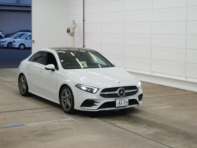 MERCEDES BENZ A CLASS 2019