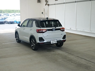 Заказать TOYOTA RAIZE