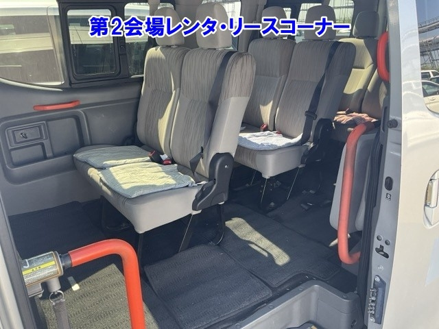 NISSAN CARAVAN 2013