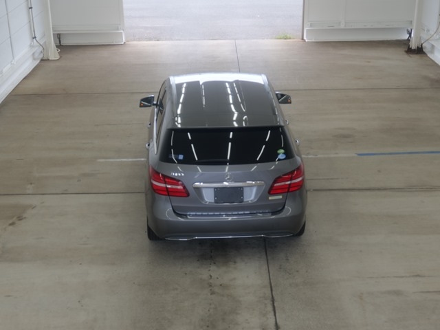 MERCEDES BENZ B CLASS 2015