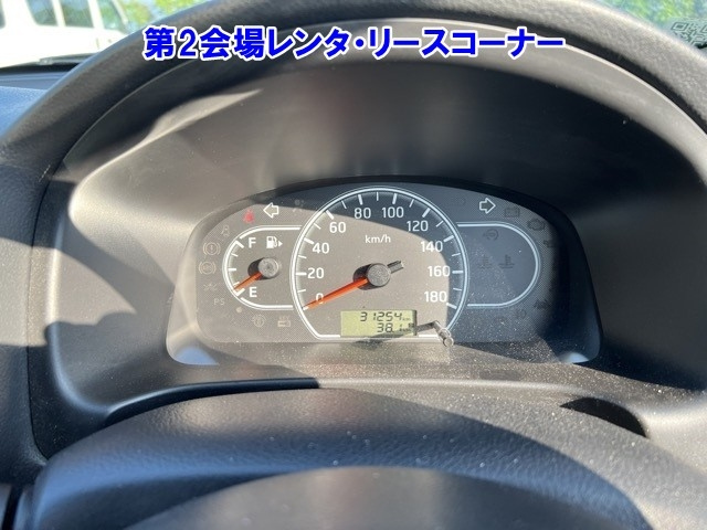 NISSAN AD 2017