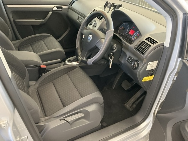 VOLKSWAGEN GOLF TOURAN 2008