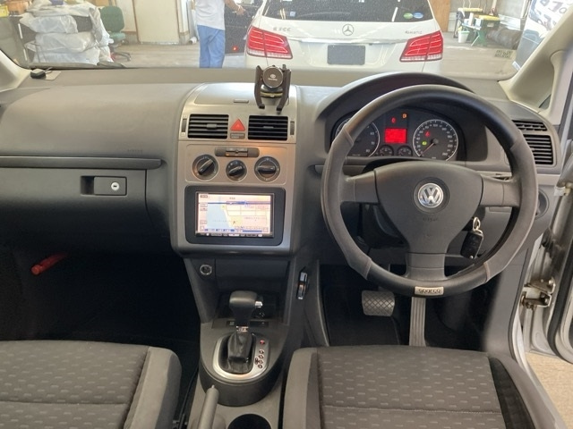 VOLKSWAGEN GOLF TOURAN 2008