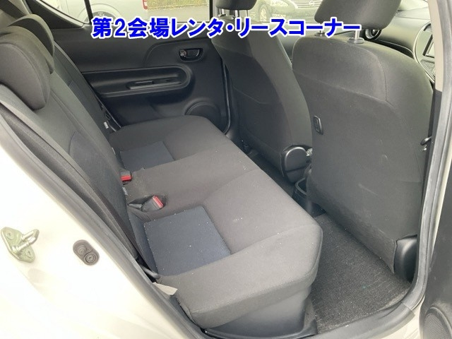 TOYOTA AQUA 2018