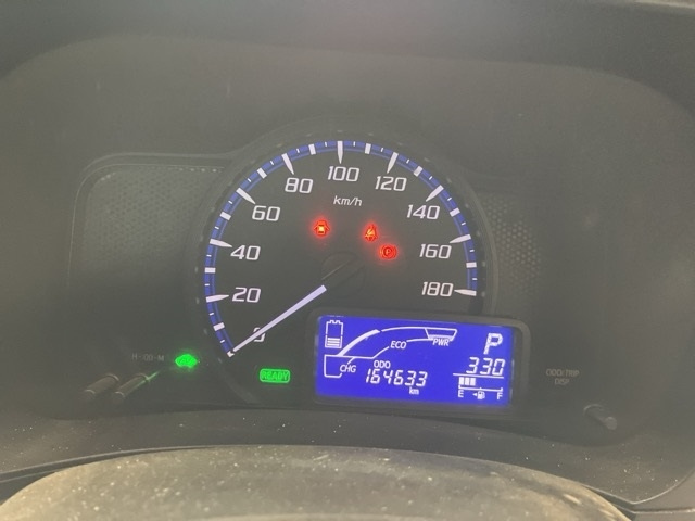 TOYOTA SUCCEED 2020