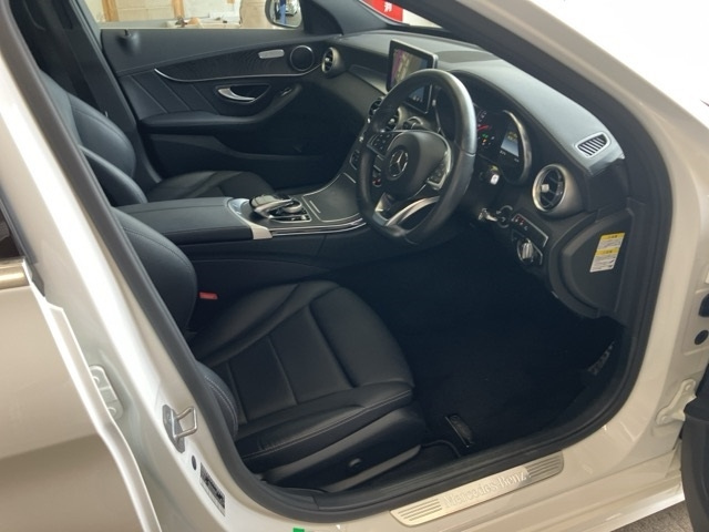MERCEDES BENZ C CLASS 2017