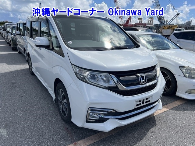 HONDA STEP WAGON 2016