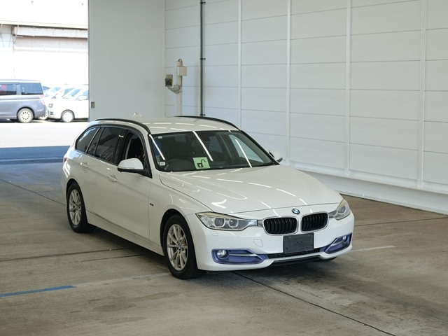 BMW 3 SERIES 2012