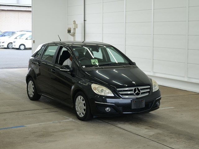 MERCEDES BENZ B CLASS 2010