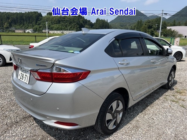 HONDA GRACE 2017