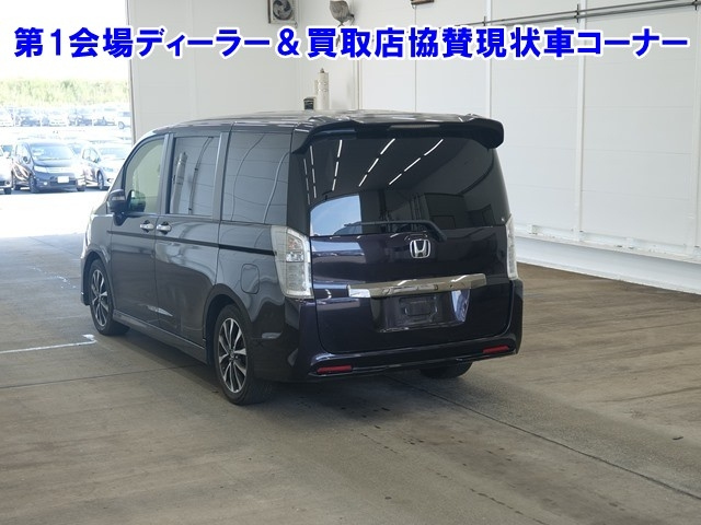 HONDA STEP WAGON 2014