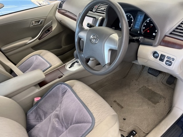 TOYOTA ALLION 2010