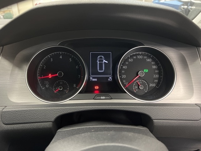 VOLKSWAGEN GOLF VARIANT 2014