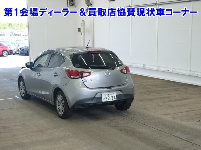 MAZDA DEMIO 2016