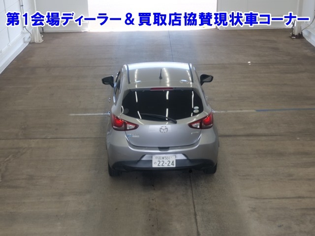 MAZDA DEMIO 2016